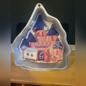 Vintage Wilton Enchanted Castle Cake Pan